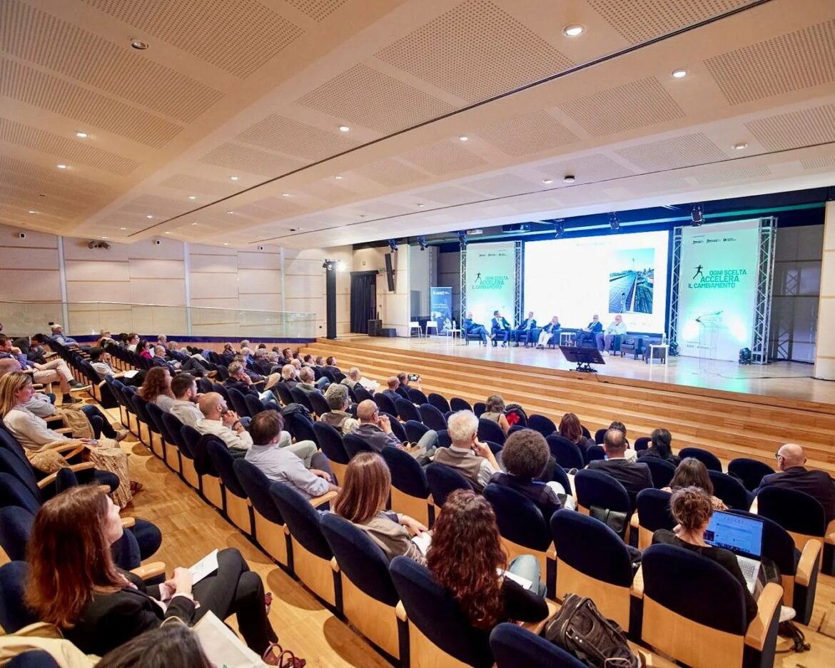 Nasce Aclicer, la comunità energetica del mondo Acli