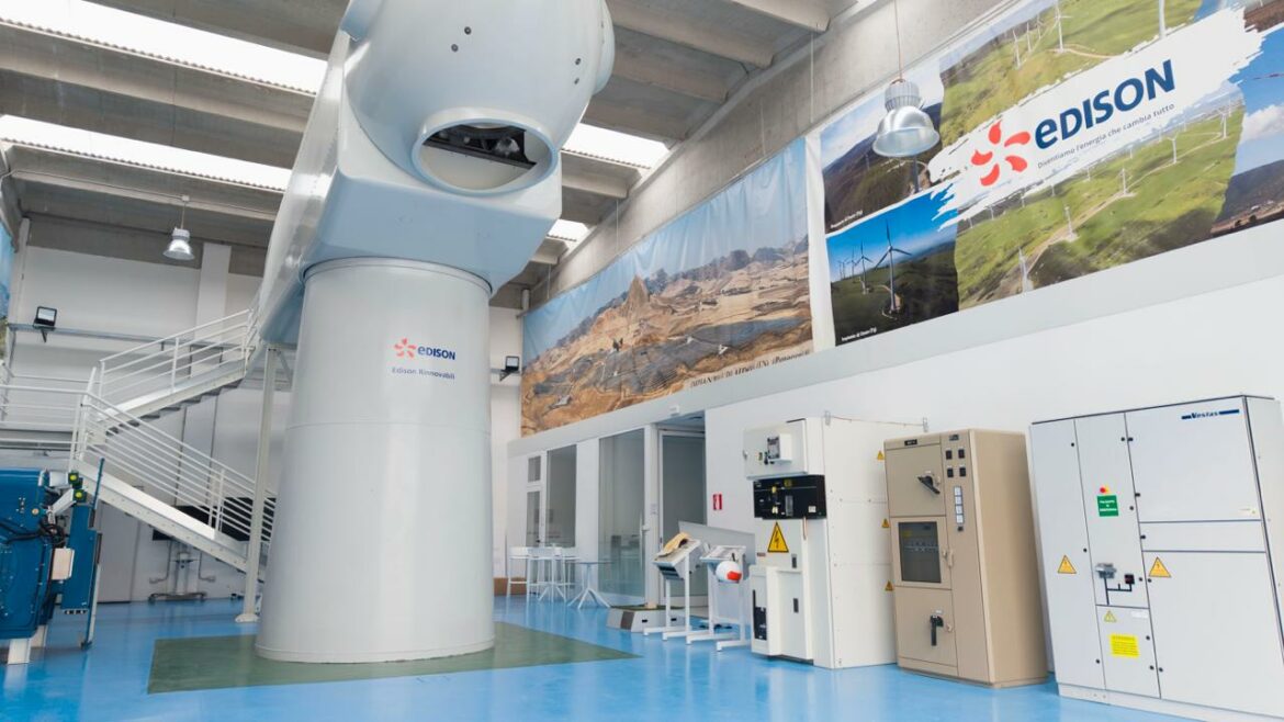 Edison: aperto a Foggia un nuovo training center per la formazione di tecnici nel FV ed eolico